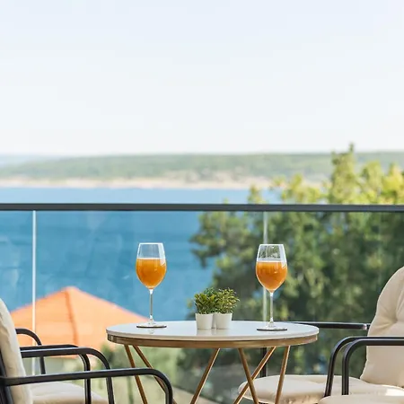 Seaview A'more With Heated Pool *