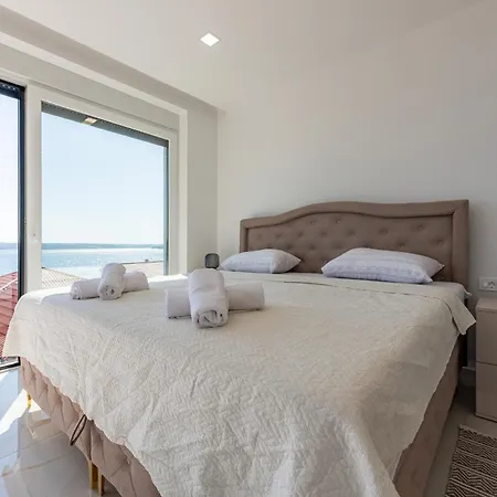 Seaview A'more With Heated Pool Villa