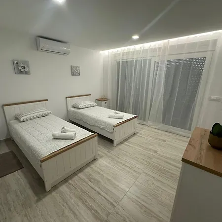 Seaview A'more With Heated Pool *