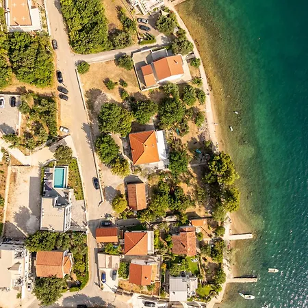 Villa Seaview A'more With Heated Pool