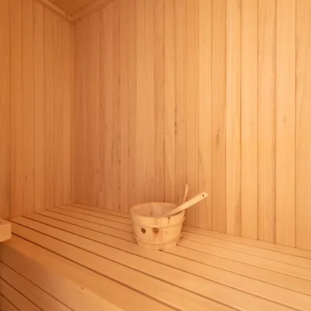 Seaview A'more With Heated Pool Villa *