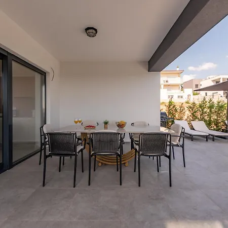 Seaview A'more With Heated Pool *