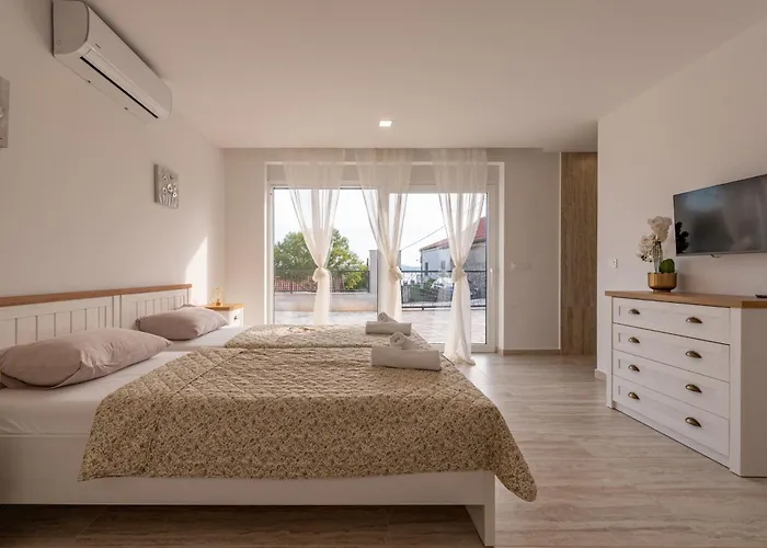 Seaview A'more With Heated Pool *