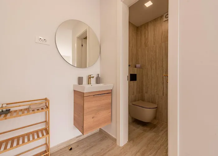Villa Seaview A'more With Heated Pool Maslenica